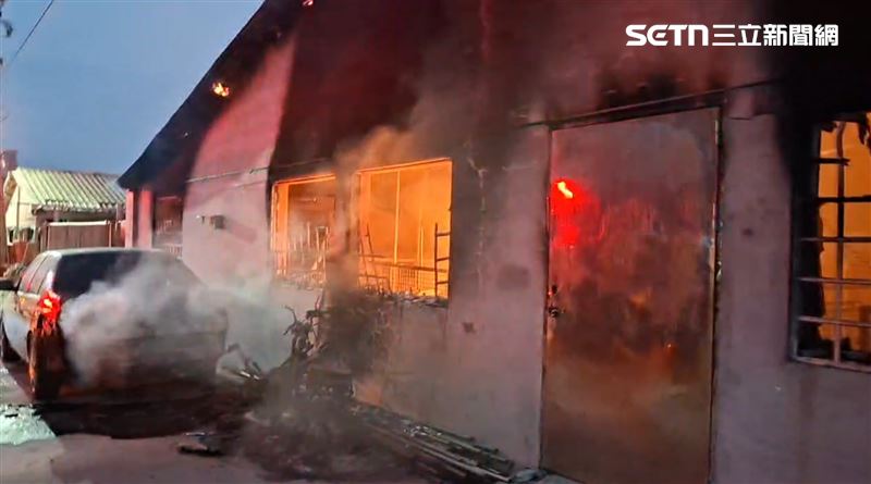 台南後壁清晨惡火！消防搜索驚見「百具焦屍」，小豬被活活燒死。（圖／翻攝畫面）