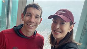 台北101,賈永婕,霍諾德(圖／翻攝自賈永婕臉書）