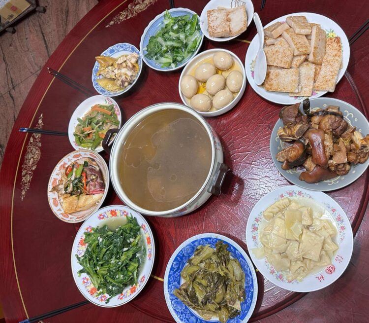 過年過節大魚大肉，飲食怎調理？ 從餐前到飽足中醫師提「6大」觀點。（圖／醫健新聞網提供）