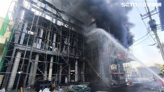 新／建佛堂ing…焚裸鋼筋！20年鬼樓在旁