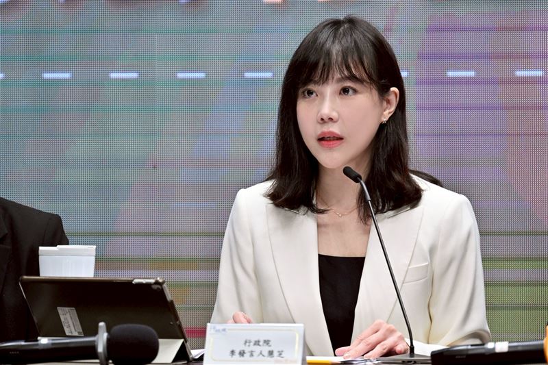 行政院發言人李慧芝表示，只要明天立法院能將總預算付委，最快下週就可以在國會針對總預算展開辯論，完全不用捨近求遠（圖／行政院提供）