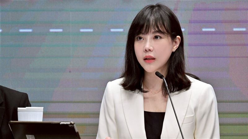 藍白喊電視辯論總預算 政院搬計時器開嗆