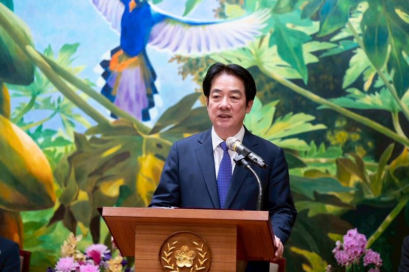 賴清德強調，政府對產業的協助不因關稅談判告一段落而停止，接下來他和卓榮泰、行政團隊會持續到各縣市與各產業界密切溝通，了解第一線需求（圖／總統府提供）