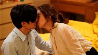 姚淳耀合體郭書瑤硬了！認：有塞東西進去