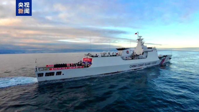 2024年10月的中俄北極聯合海巡任務，中國船隻首度進入了北冰洋。（圖／翻攝自X平台 @shen_shiwei）