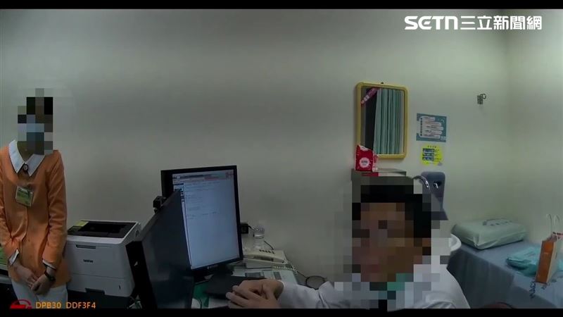 刺青名師李耀鳴前往淡水馬偕醫院就診時毆打宋醫師。（圖／翻攝畫面）