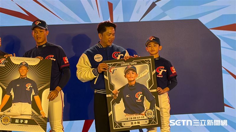 周思齊與U12國手葉承翰。（圖／記者張沛嘉攝影）