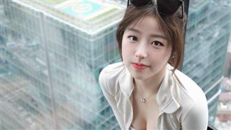 爆BMW男共處香閨4小時　小龍女柳柳發聲了