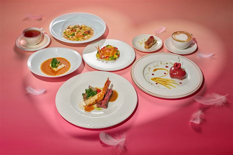 台北美福GMT義大利餐廳推出「燭光絮語」情人節限定套餐，以澳洲M9和牛肋眼及鮮活龍蝦等頂級食材，透過正統義式烹調手法，將愛意化作一道道精緻料理。（圖／台北美福大飯店提供）