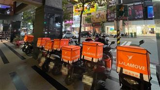 Lalamove先前用戶條款中，竟寫著Lalamove是一家在「中華人民共和國台灣地區註冊成立的公司」。（翻攝自Lalamove臉書粉專）