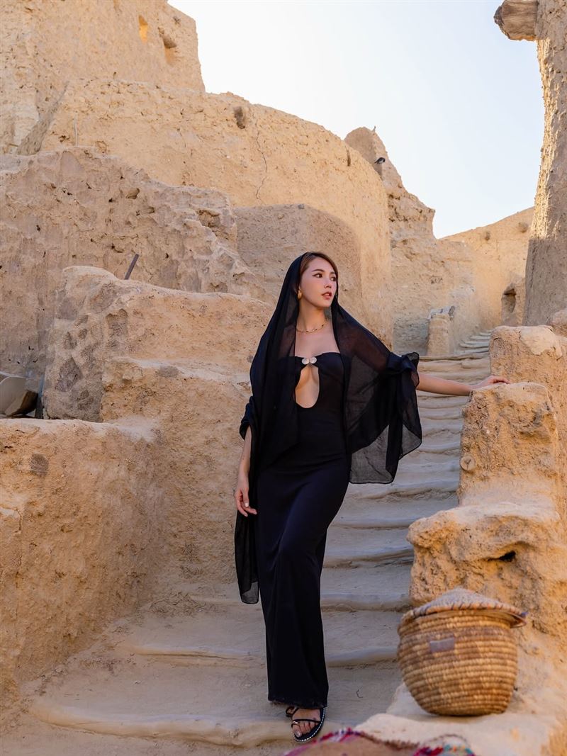 日前拐拐才前往埃及，返台後又出國。（圖／翻攝自IG @sabrina5477_）