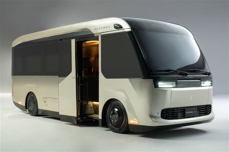 日本三菱FUSO卡客車與鴻海科技集團正式對外宣布，雙方合資成立全新巴士公司。（圖／翻攝鴻海網站）