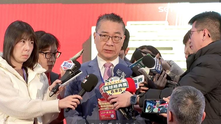 民進黨秘書長徐國勇出席「2026電器空調影音年終購物展開幕典禮」受訪（圖／翻攝畫面）