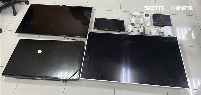 北市萬華分局掃蕩鍾灃信旗下的4間應召站，其中1間位於鑽石大樓。（圖／翻攝畫面）