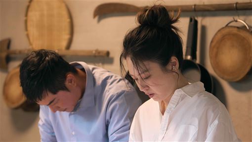 遭鬼鬼、莎莎背刺　 Melody當場崩潰昏倒