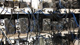 中檢、刑事局中打破比特幣挖礦竊電集團，5人起訴。（圖／翻攝畫面）