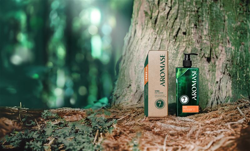 艾瑪絲染燙後舒敏清潔：森系列-舒敏平衡洗髮精 。（圖／品牌業者提供）