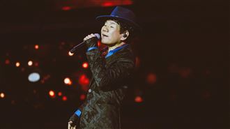 趙傳震撼宣布好消息！藏五年終於可以說了