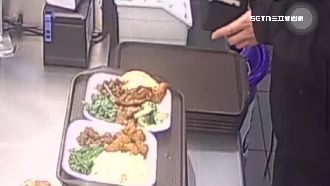 清粥小菜2盤有魚有肉　「425元」民眾傻眼