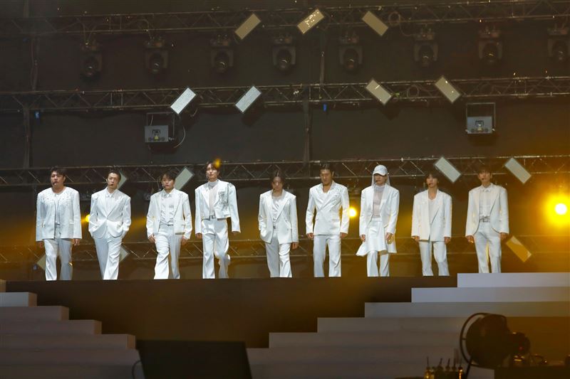 SUPER JUNIOR第三度在高雄巨蛋開唱。（圖／讀者提供）