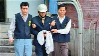 重案／借錢遭拒砍死鄰居　他現場圍觀受訪