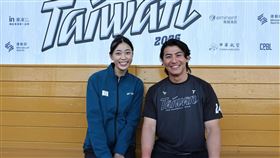 跆拳女將羅嘉翎PO出與台灣隊長陳傑憲的合照。（圖／翻攝自羅嘉翎Threads）
