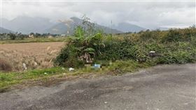 花蓮,泰籍移工,陳屍水溝,雇主,搬屍體,電動機車。（圖／翻攝畫面）