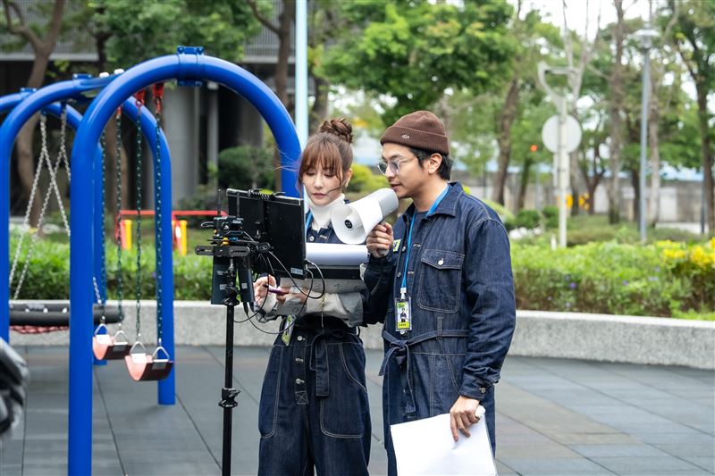 第二集作品製作人曾莞婷、導演楊銘威。(圖／TVBS提供)