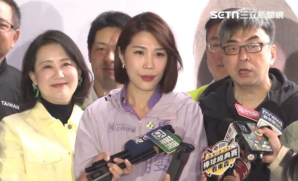 台北市長人選究竟推誰？段宜康表示「大家心裡有數」，吳思瑤則說「相信大家想的跟我一樣」。（圖／翻攝畫面）