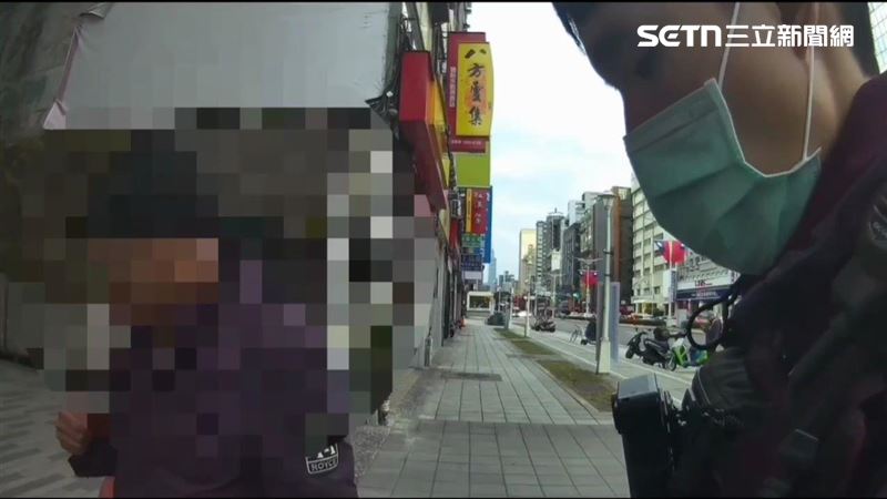 超商竊取櫻桃可樂　通緝犯竟整瓶喝光滅證