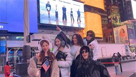 曾是偶像團體「老鷹四少」成員之一的陳彥允（NIKA）加入療癒系音樂團體 FIVE TWO EIGHT五二八，左起Mia,劉玳妍,KAINA,NIKA ,阿卡莎納。（圖／阿卡莎納團隊 提供）