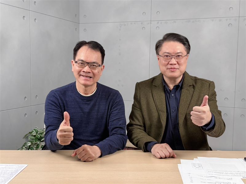 民進黨前秘書長林右昌近日接受資深媒體人鄭弘儀專訪（圖／林右昌辦公室提供）