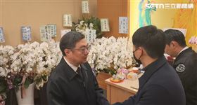 基隆火警,詹能傑,分隊長,殉職,行政院長,卓榮泰,靈堂,詹庭豪。（圖／翻攝畫面）