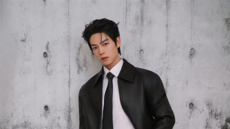 曾輝過去賣健身房卡，20天賺台幣9萬。（圖／翻攝自曾輝微博）