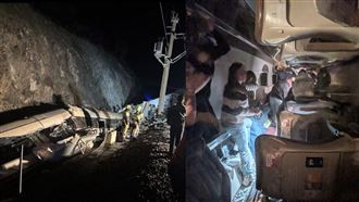 西班牙發生震驚全球的高鐵脫軌相撞慘案，造成45人不幸罹難。（翻攝自@ada_lluch、@Breaking_4_News X）