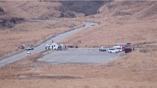 阿蘇墜機點碰就崩落　日消：搜救恐長期化