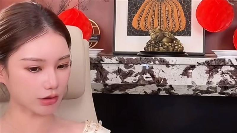 馬筱梅懷孕開直播。（圖／翻攝麻六記小紅書）