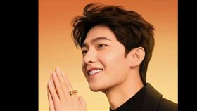 楊洋意外捲入網路八卦，瞬間引爆社群熱議。（圖／翻攝自杨洋 Yang Yang FB）