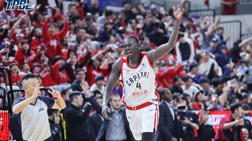 戰神洋將罰球0失手　梅克：籃球之神眷顧