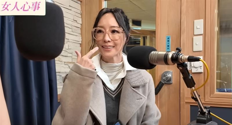 關穎強調自己逛精品店絕不接受不平等待遇，為什麼要花錢買氣受。（圖／翻攝Youtube@陶晶瑩fun人生）