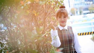 獨／陳隨意摟抱美魔女！對方老公驚人反應