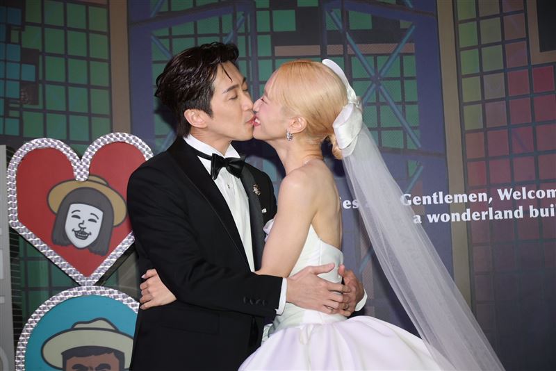 陳漢典、Lulu現場熱吻。（圖／記者鄭孟晃、趙于瑩攝影）