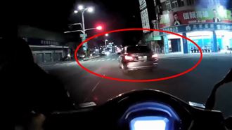 肇逃,拒檢,逆向,國道