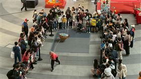 高雄車站,巨型陀螺,大開眼界,環球購物中心