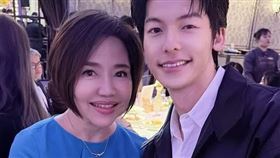 陳漢典Lulu婚宴，于美人合照「這名牌」，許光漢驚喜現身：要跟本人拍嗎？笑翻網友。（圖／翻攝自于美人臉書）