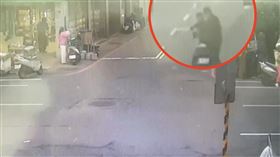 黃金,銀樓,項鍊,墜飾,楊梅（圖／翻攝畫面）