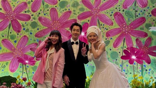 "羽壇傳奇"喝Lulu喜酒　粉嫩裝扮驚豔全網