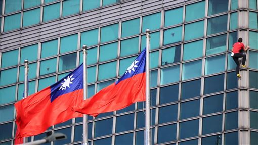 霍諾德玩命攀101?女星揭：東方把死看很大