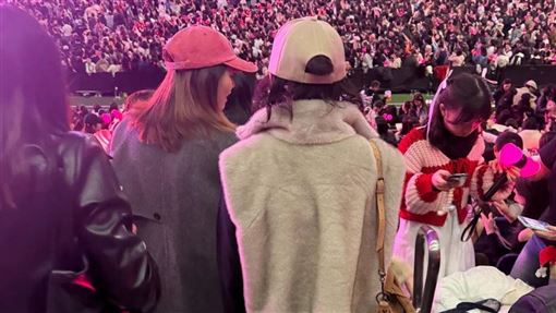 張曼玉朝聖BLACKPINK　61歲真實狀態曝光