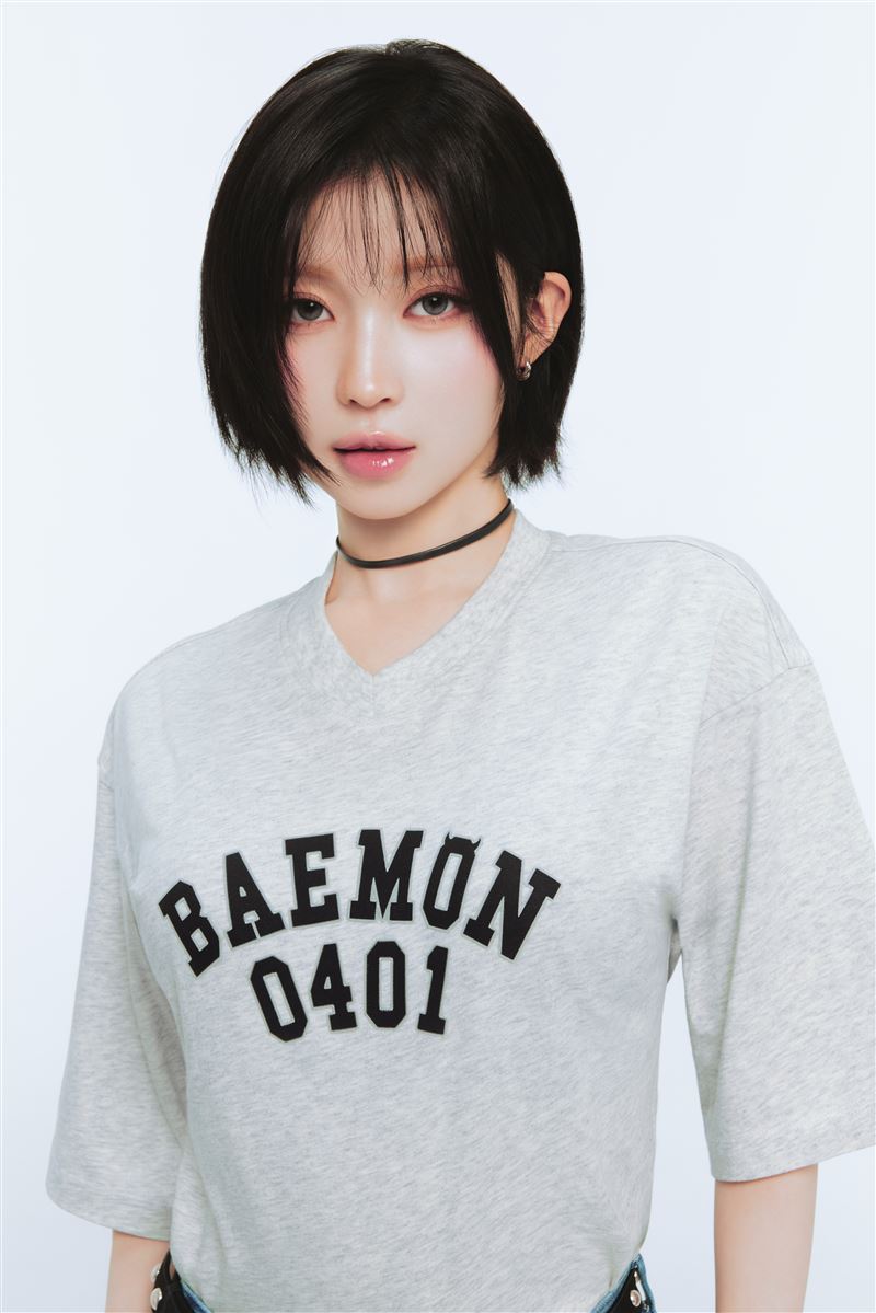 BABYMONSTER聯名系列UT上市日期為2026年2月2日。（圖／品牌業者提供）